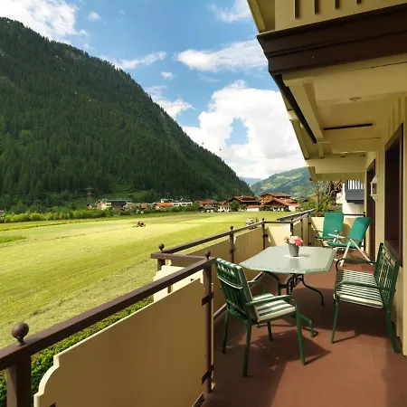 Ferienwohnung Domizil Zillertal Mayrhofen Zimmer foto